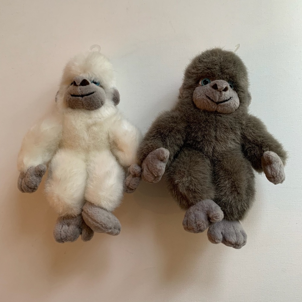Yeti Plush Sears Vintage 1994 White and Gray Babies 9” Zeke O’Connor
